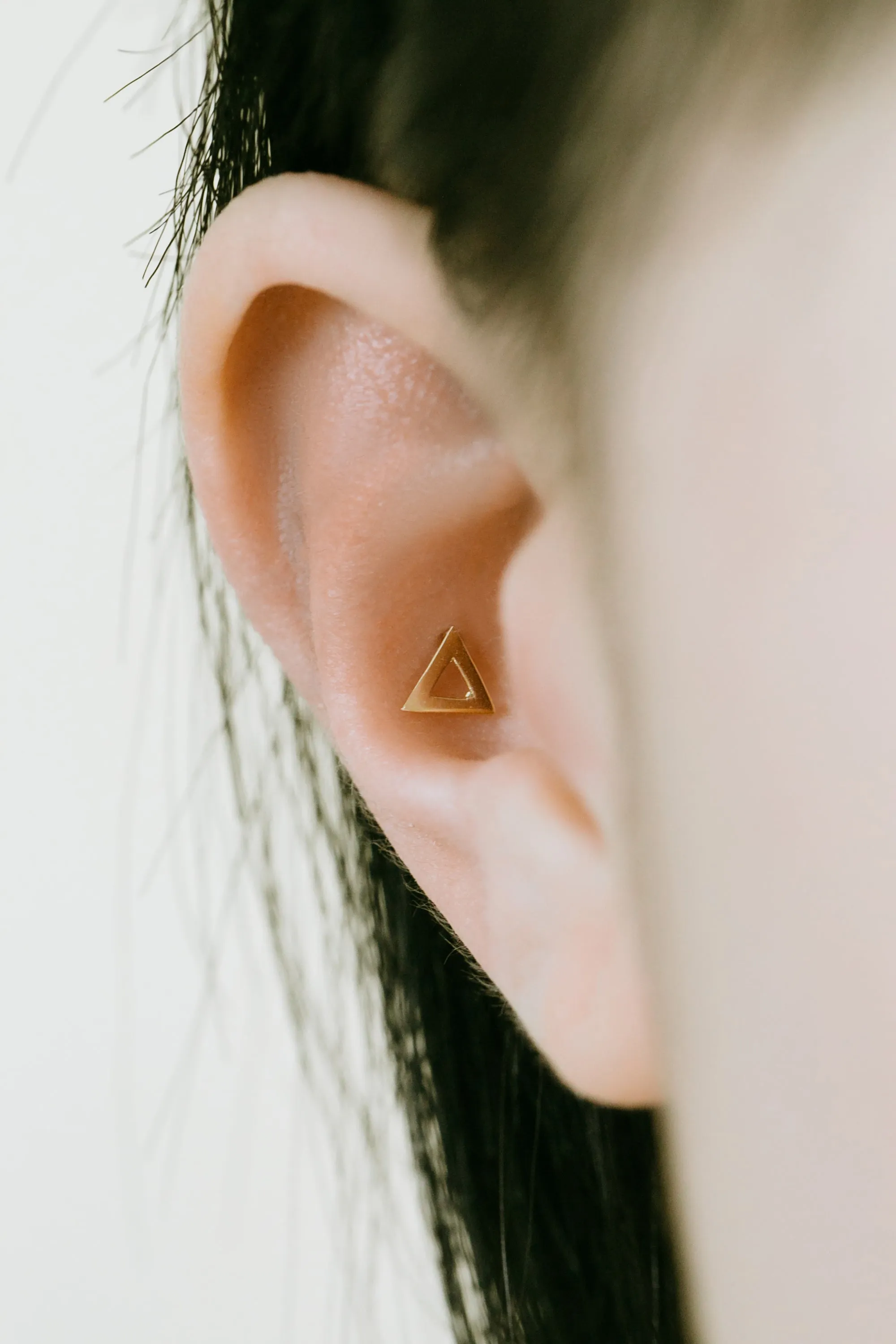 14k Gold Jewelry Figure Triangle Round Cartilage Helix Lobe Barbell Ball Ear Stud Post Earring Piercing For Women Girls Men