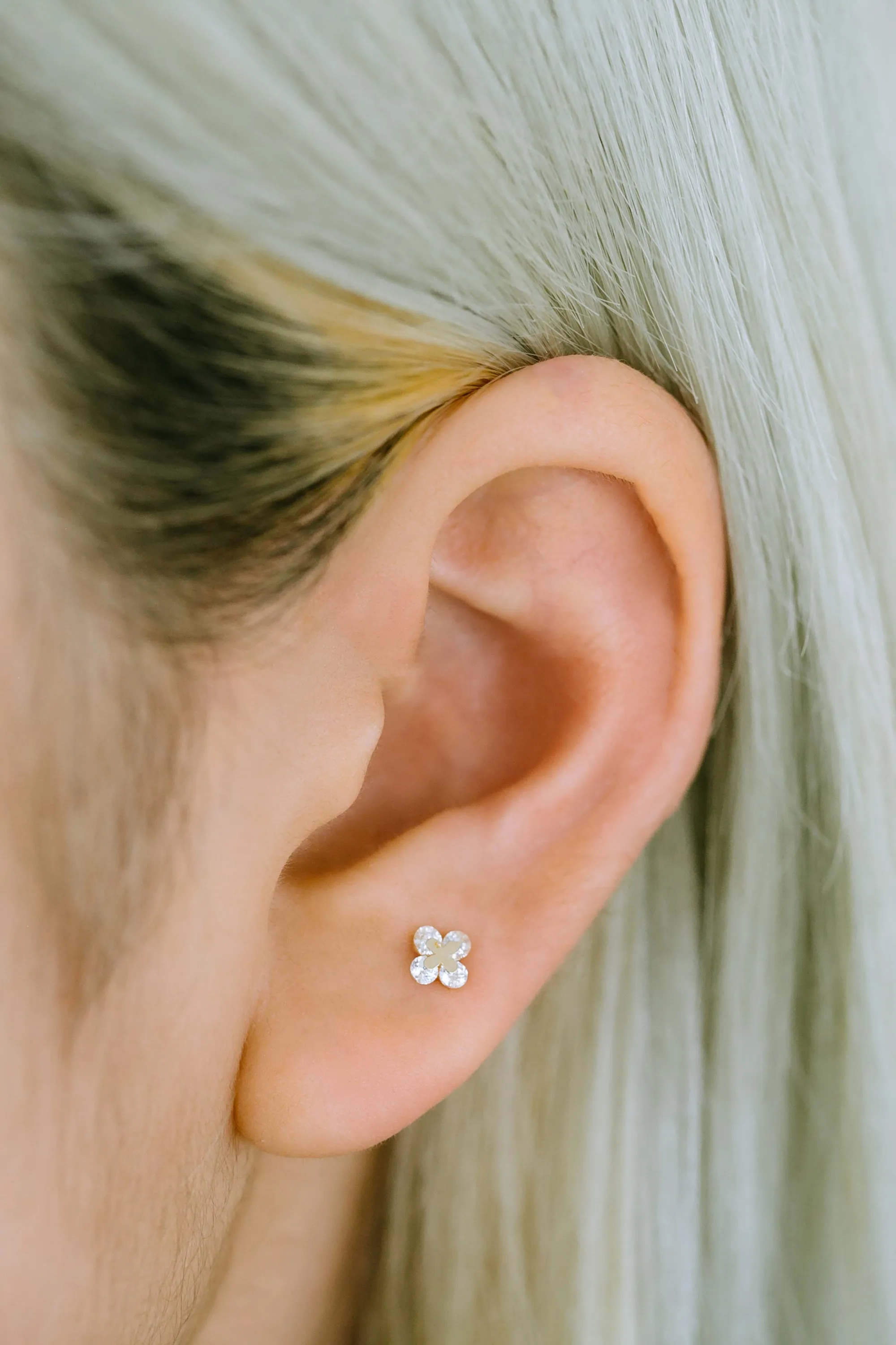 14K GOLD JEWELRY MINIMALIST CZ CUTE SMALL FOUR LEAVES CLOVER BARBELL EAR STUD EARRING PIERCING