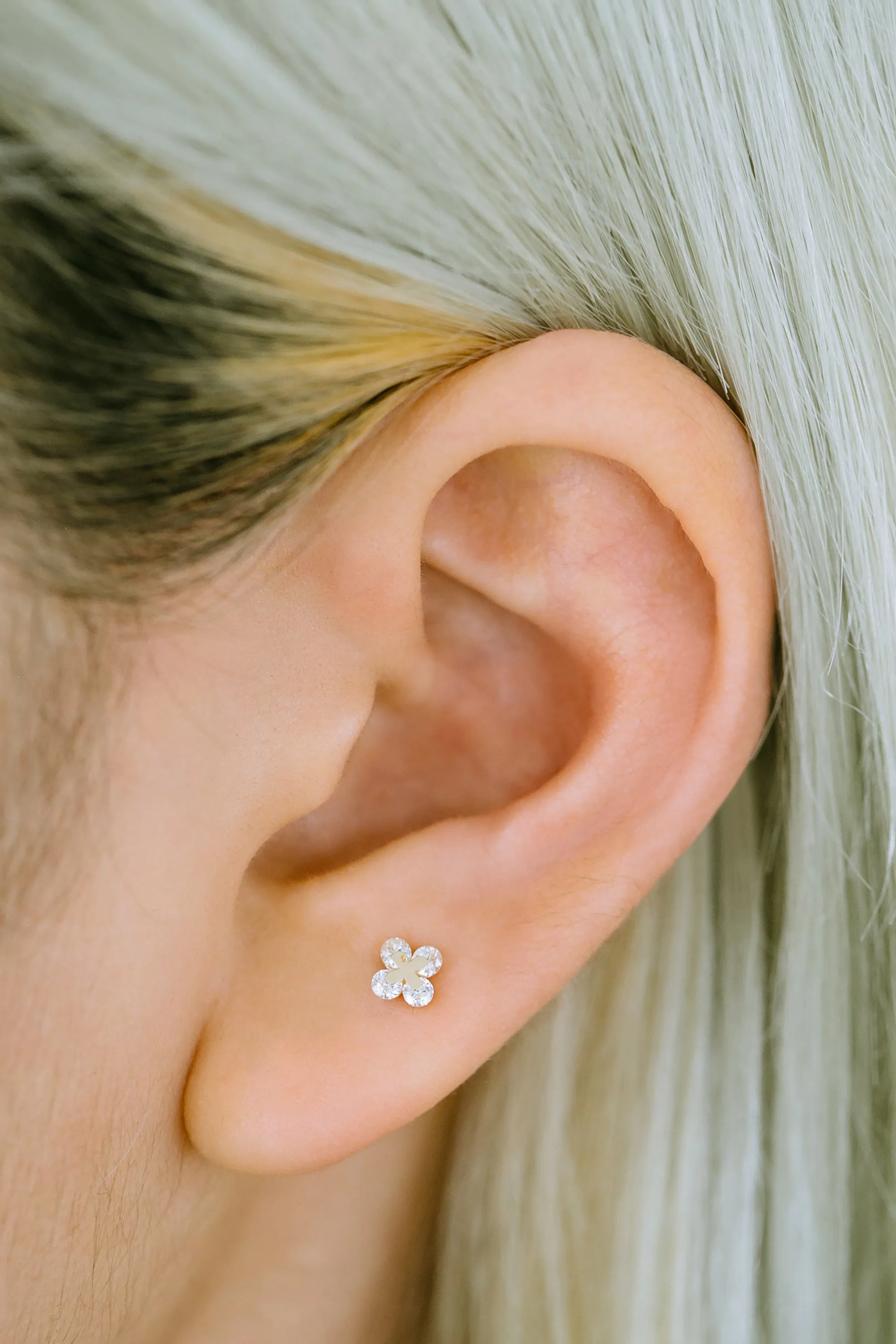 14K GOLD JEWELRY MINIMALIST CZ CUTE SMALL FOUR LEAVES CLOVER BARBELL EAR STUD EARRING PIERCING