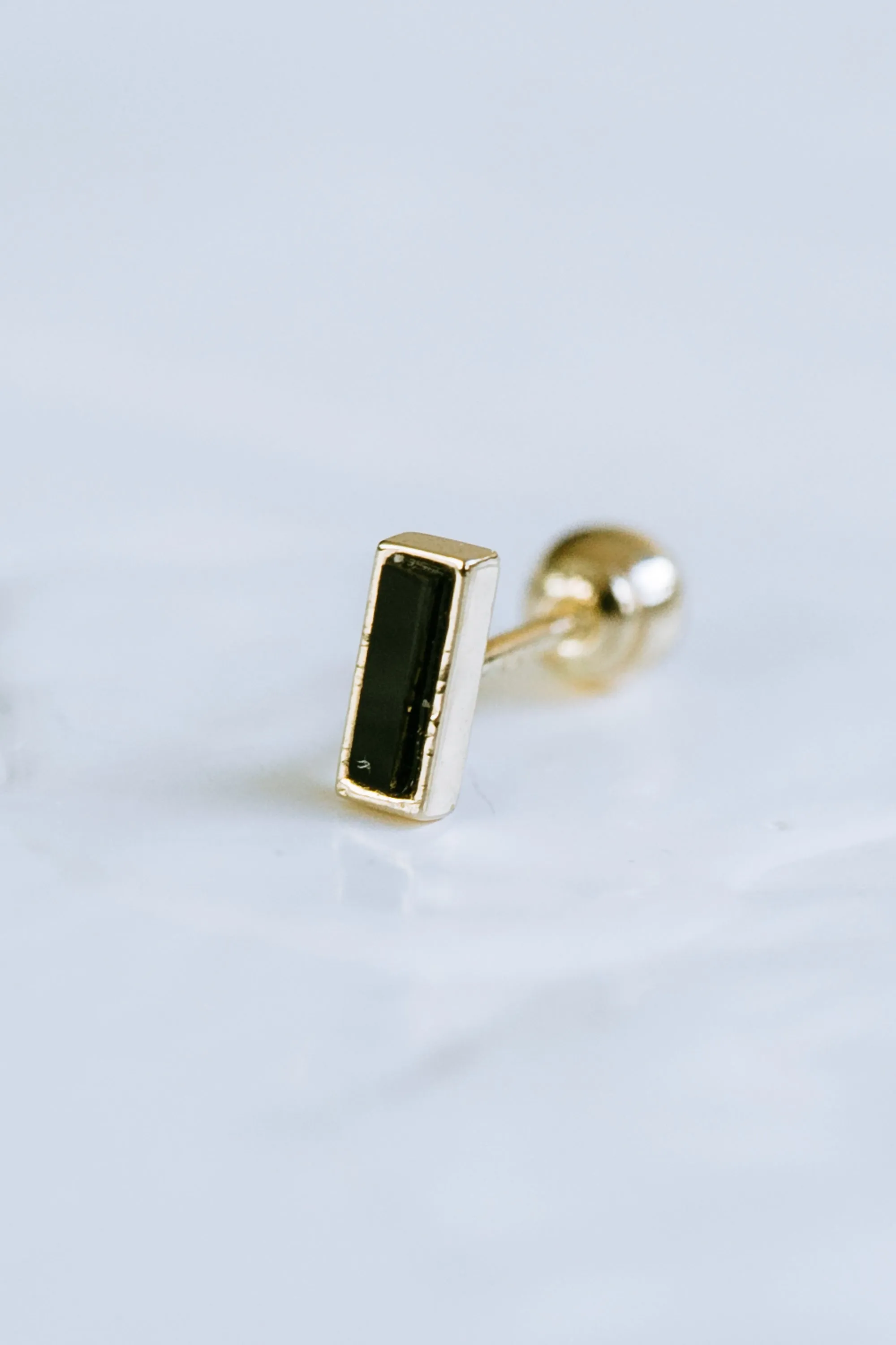 14K GOLD JEWELRY MINIMALIST DELICATE BLACK SQUARE RECTANGLE BARBELL EAR STUD EARRING PIERCING