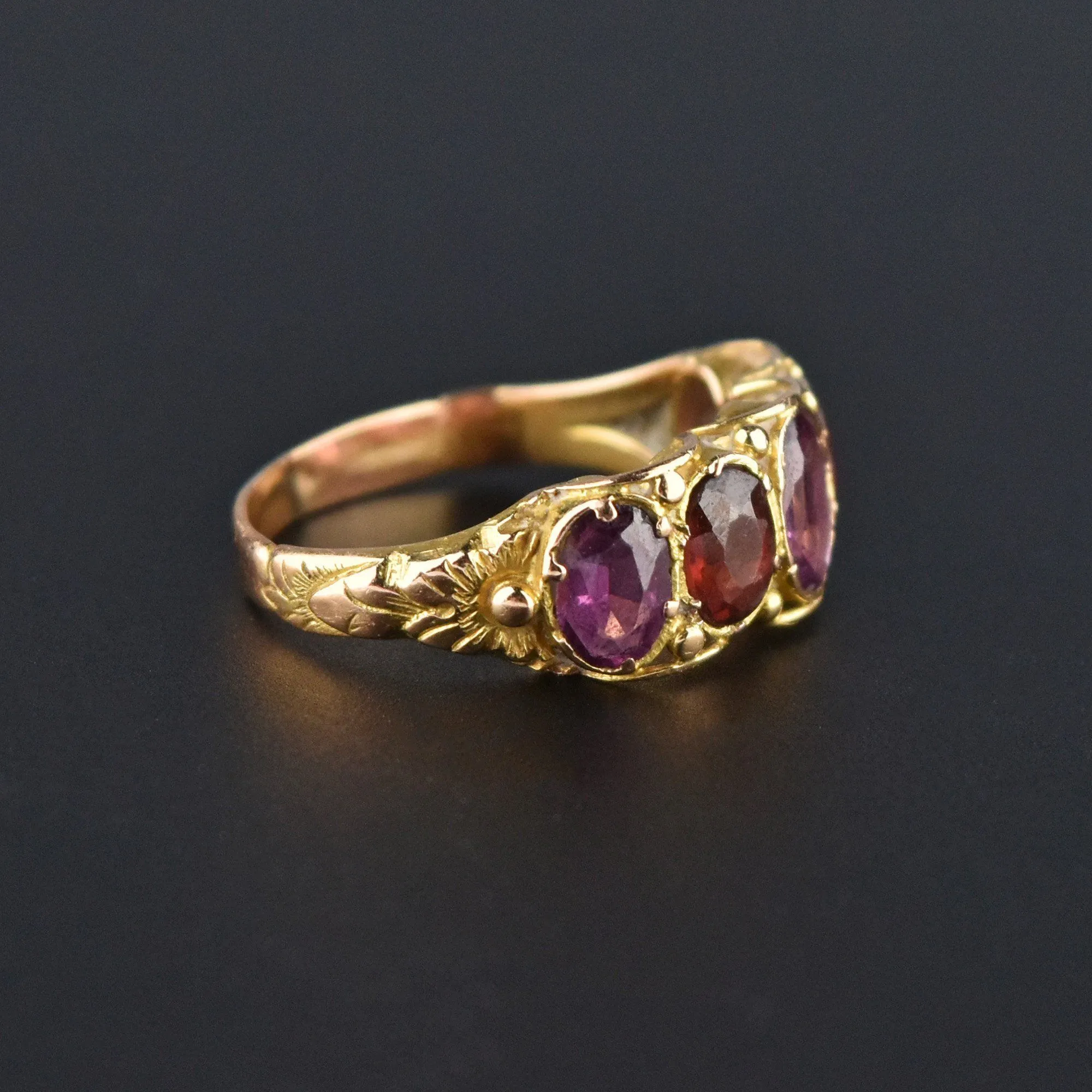 Antique Georgian 18K Gold Garnet Band Ring