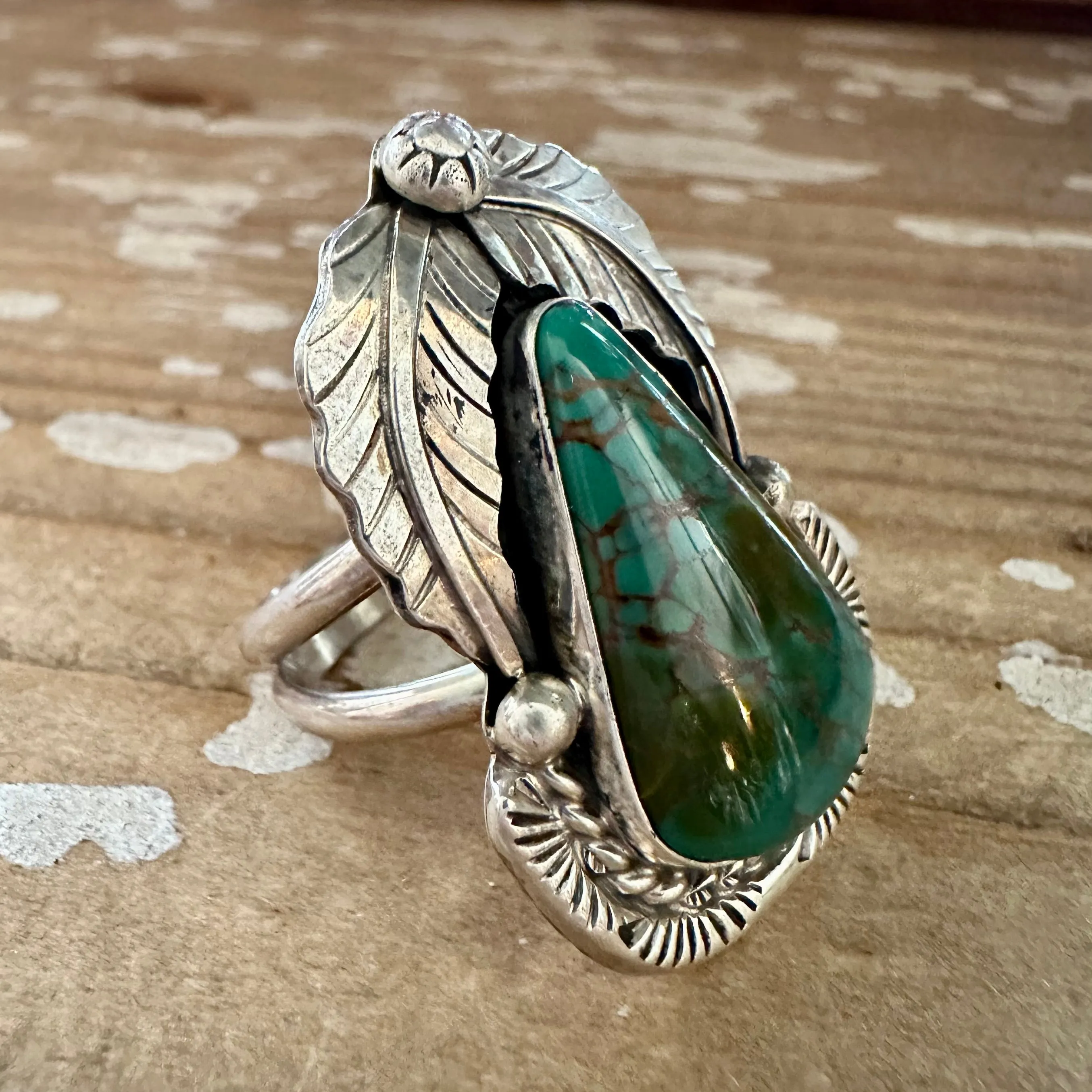 BETTA LEE Large Navajo Triangle Turquoise Stone and Sterling Silver Ring  Size 9.5