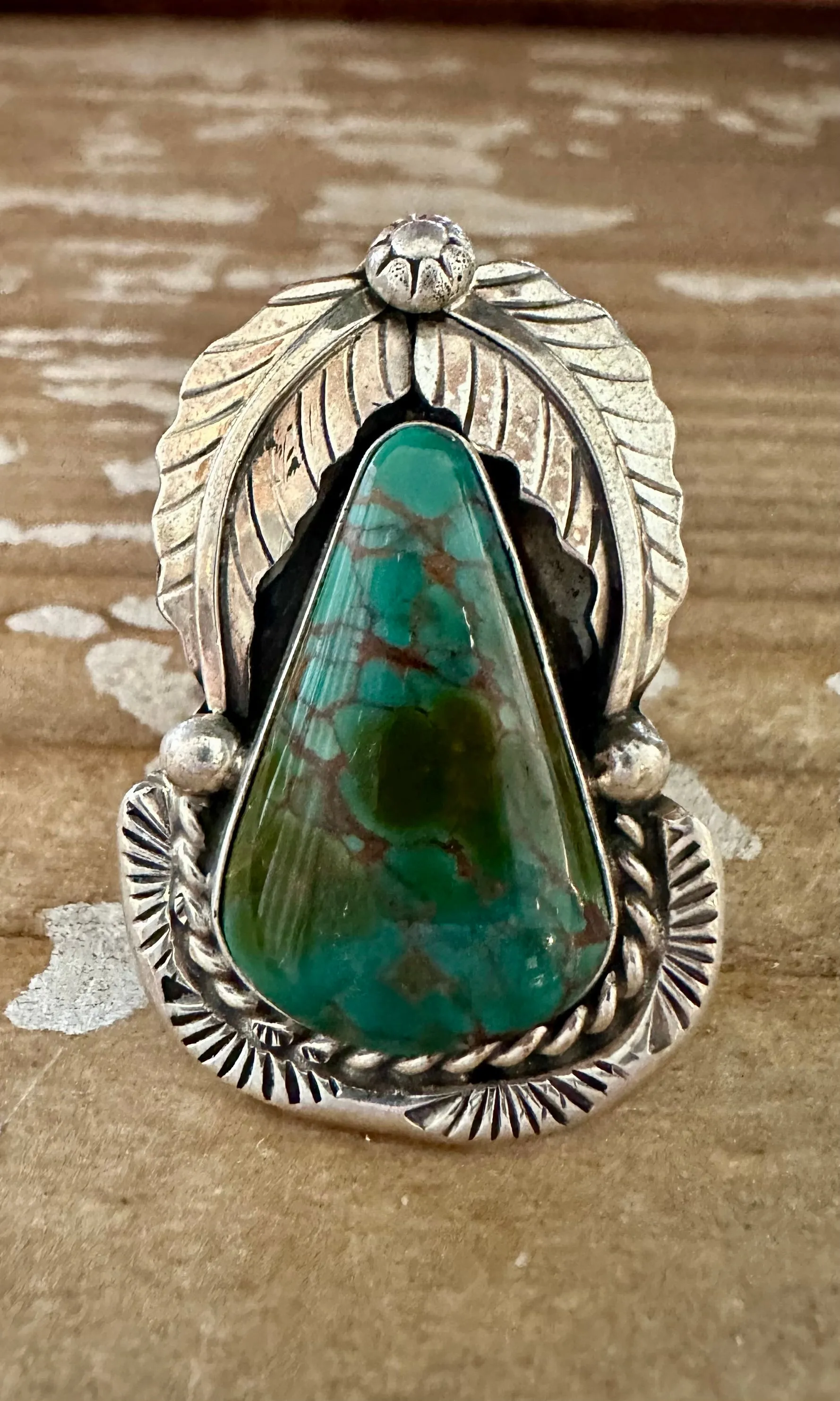 BETTA LEE Large Navajo Triangle Turquoise Stone and Sterling Silver Ring  Size 9.5