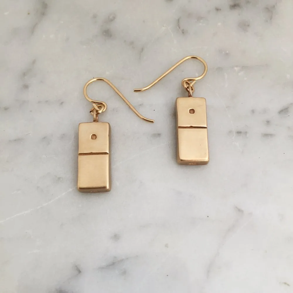 DOMINO EARRINGS