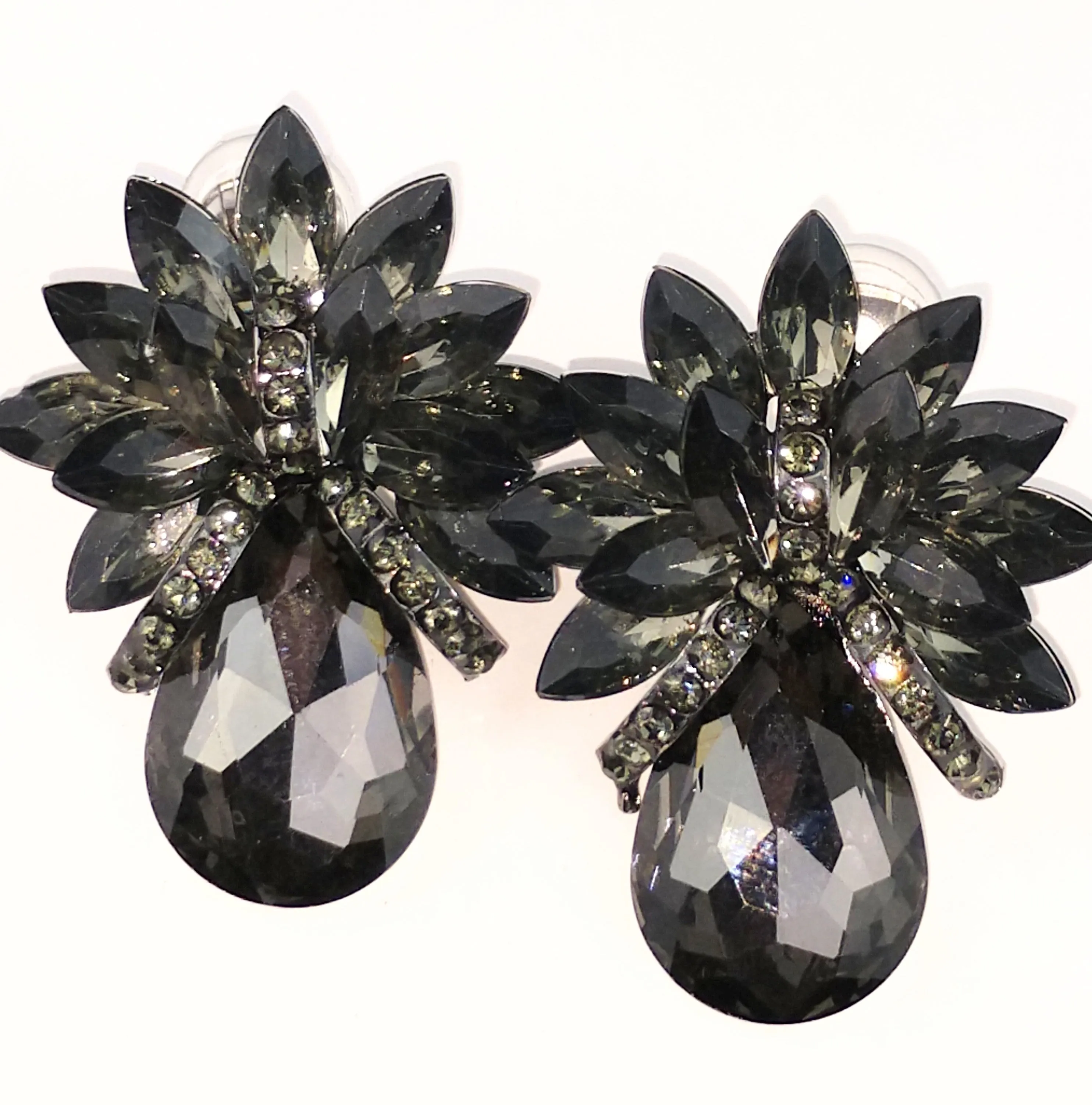 Fashion Jewelry black crystal clip earrings