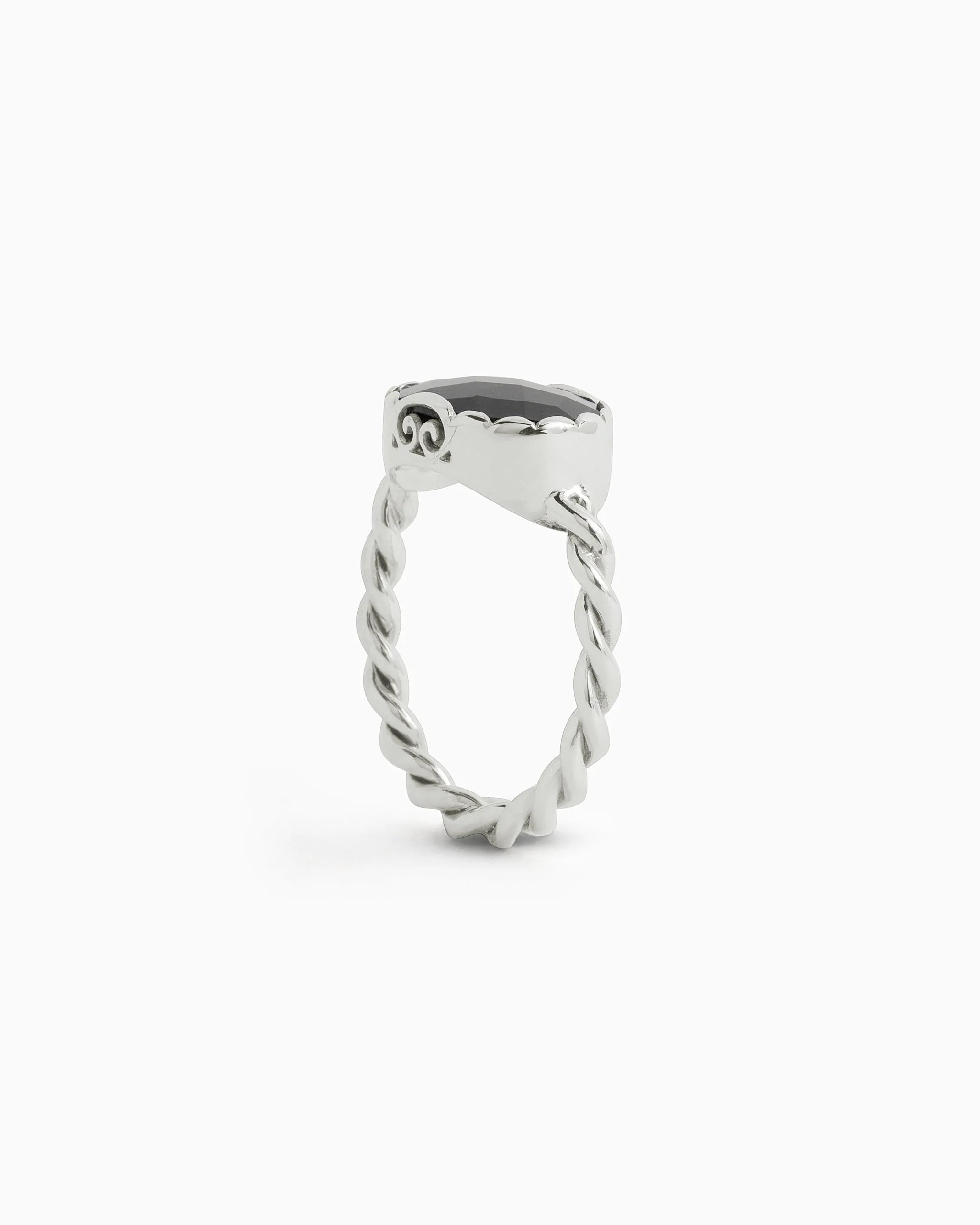 Oval Stone Twisted Ring