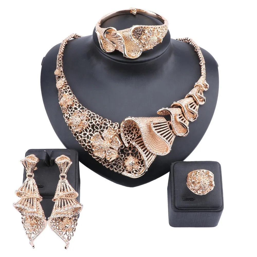 Retro Flower Crystal Necklace, Bracelet, Earrings & Ring Wedding Statement Jewelry Set