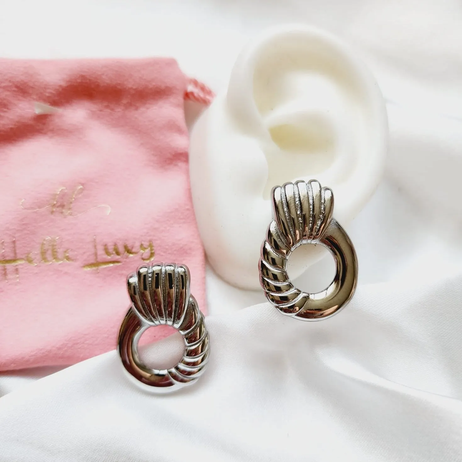 Sujeily Vintage Earrings