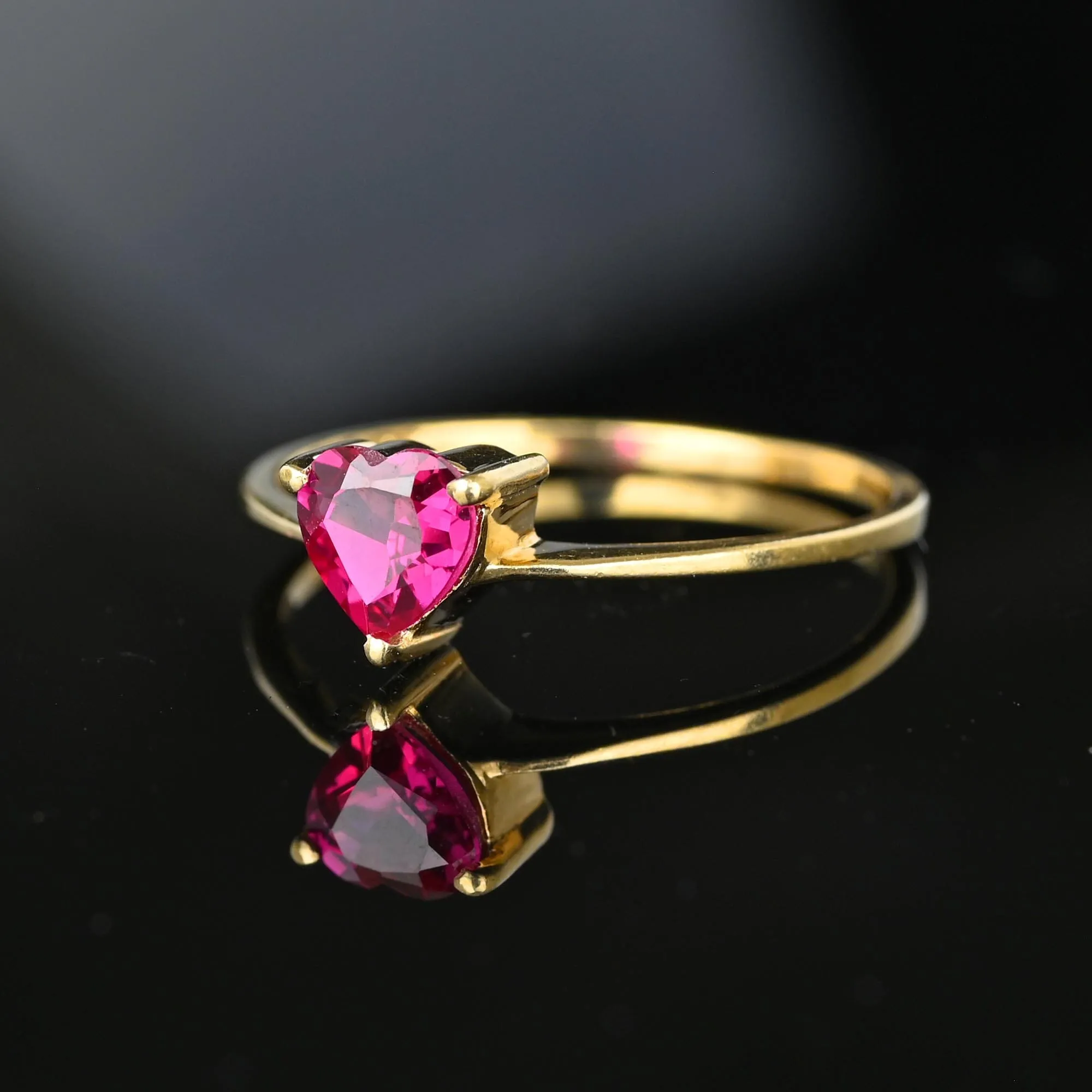 Vintage 10K Gold Solitaire Ruby Heart Ring