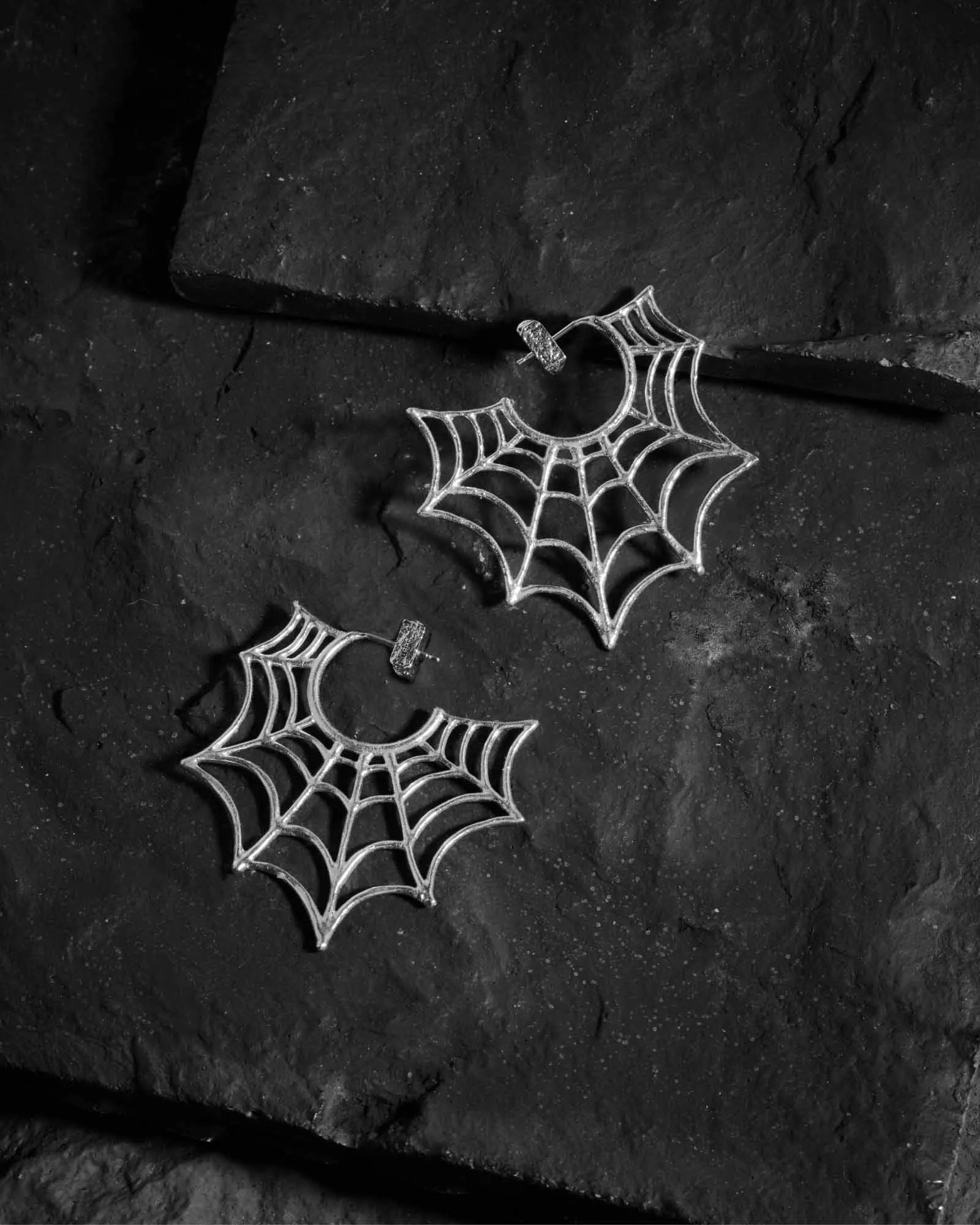 Widow Earrings